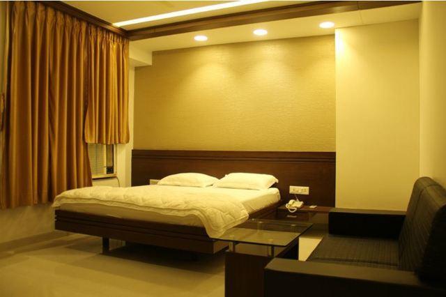 Hotel Marigold Vadodara Luaran gambar