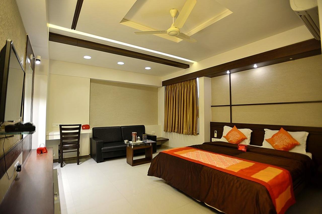 Hotel Marigold Vadodara Luaran gambar