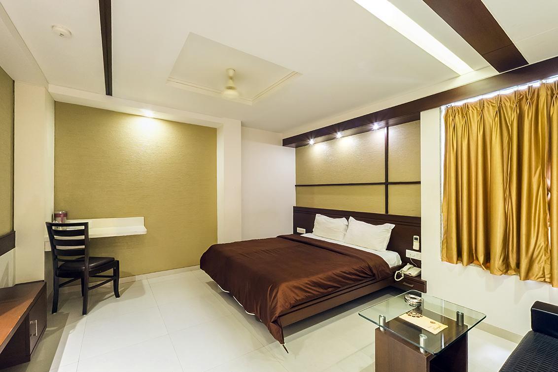 Hotel Marigold Vadodara Luaran gambar